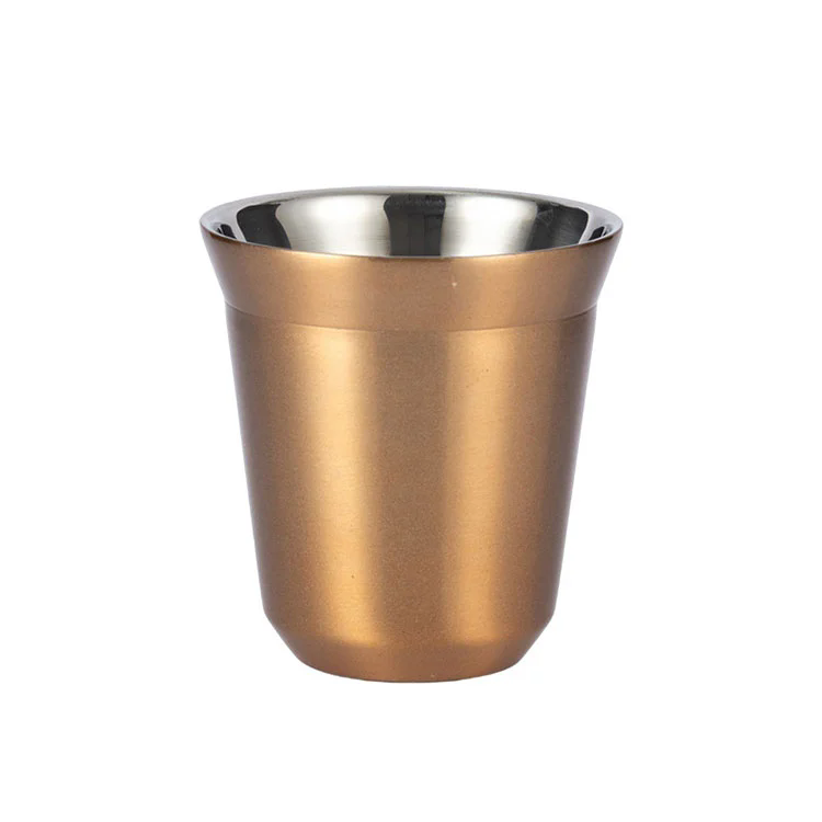 Miksi ruostumattomasta teräksestä valmistettu pullo saa niin paljon huomiota?